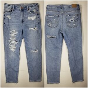 American Eagle Sz 4 Bum Rip Mom Jeans High Rise Distressed Destroy